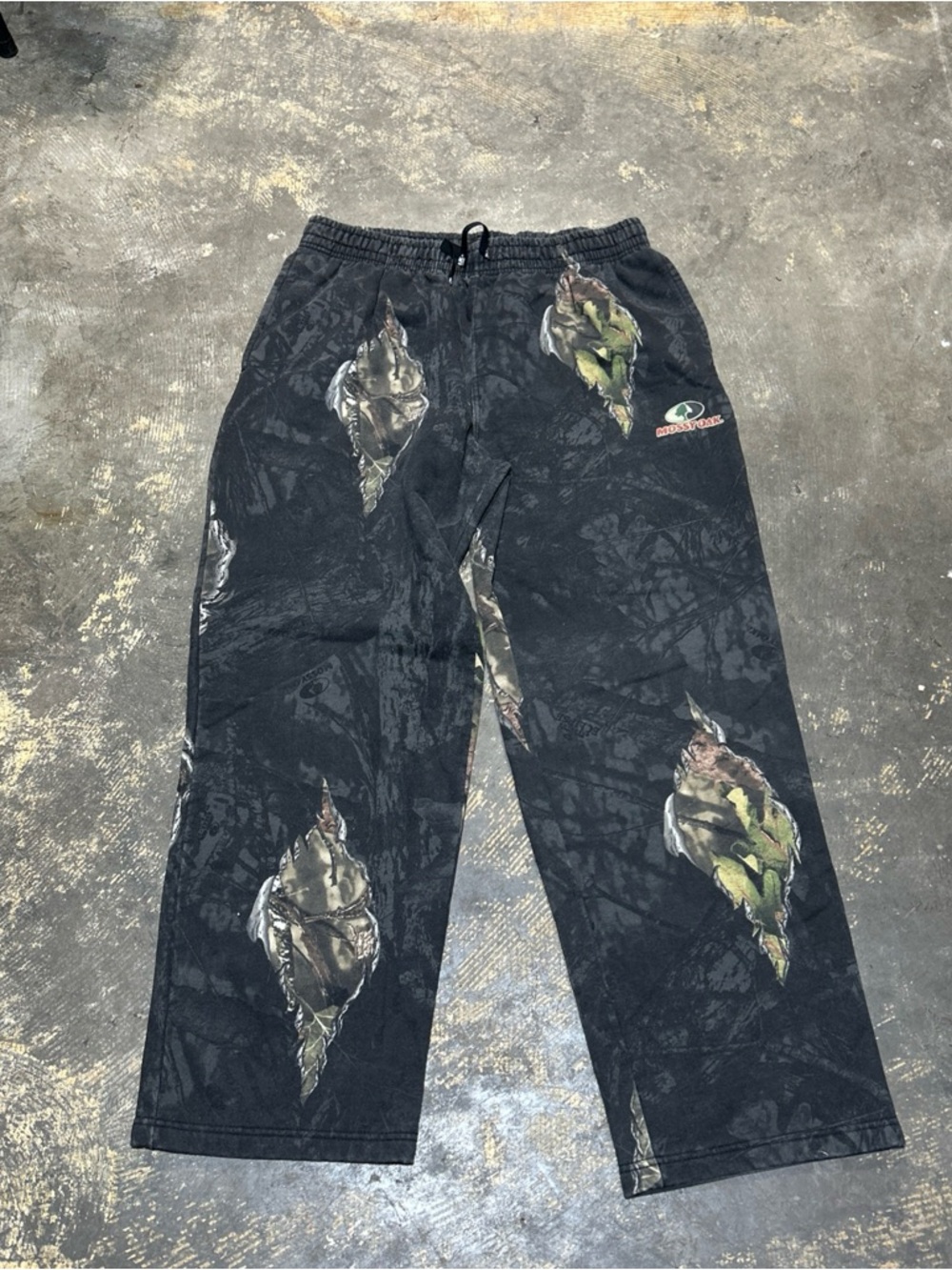 Mossy Oak Sweatpants Mens Large Gray Fleece Camo Lined Elastic Waist Hunting